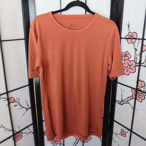 Nike Tops - Nike Dri-Fit Salomon Color Shirt Size Medium